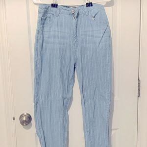 Striped Trendy Mom/Straight Jeans